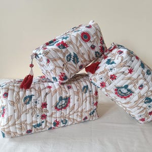 Set of 3 Quilted Toiletry Bag, Cosmetic Bag, Gift for Her, Travel Toiletry Bag, Bridesmaid Gift, Bridal Shower Gift, Makeup Organizer
