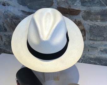 Genuine Handmade Panama Hat with Travel Tube from Cuenca