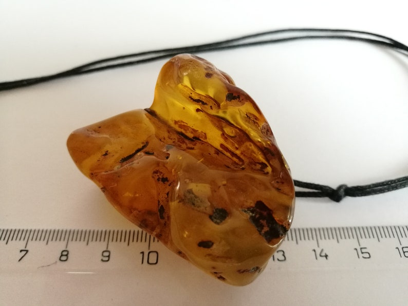 men/'s women/'s unisex jewelry Natural Baltic Amber stone pendant necklace authentic polished natural hole egg yolkhoneyyellow 28.5 g