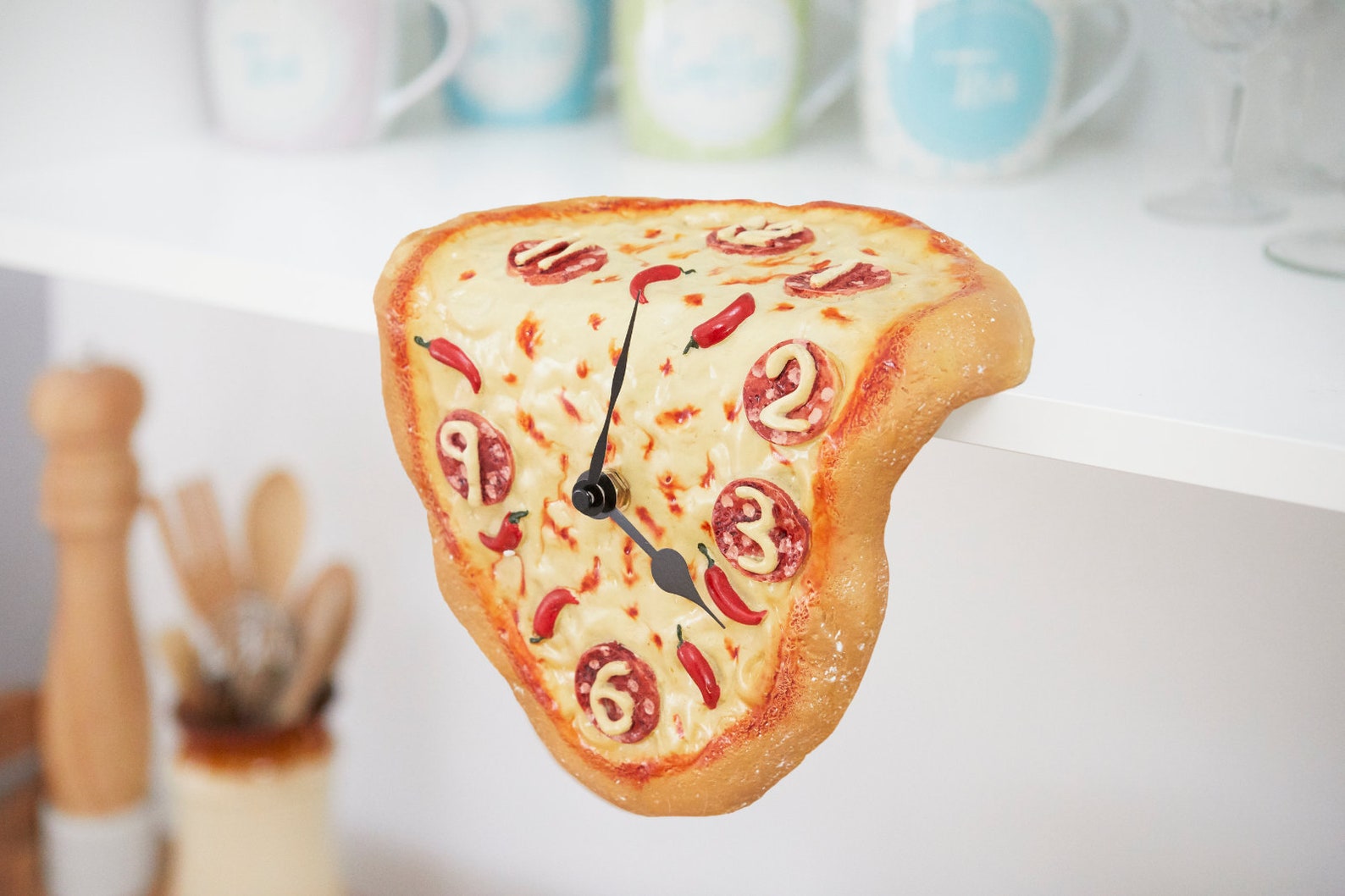 Large Novelty Pizza Melting Clock. Looks like a real Pizza but Etsy