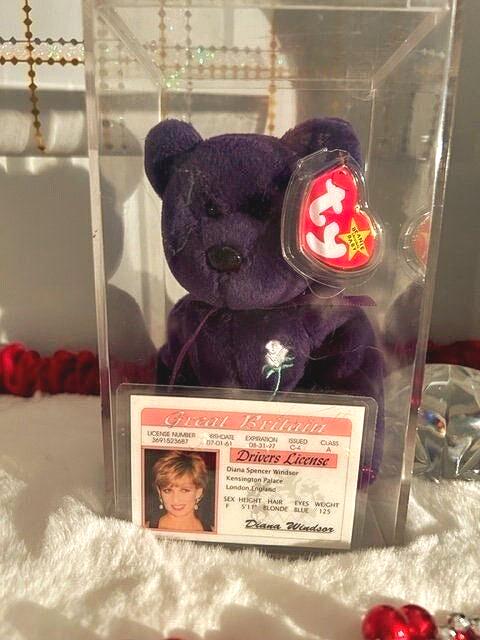 Ultra Rare 1997 Vintage Original Princess Diana Retired Ty Beanie