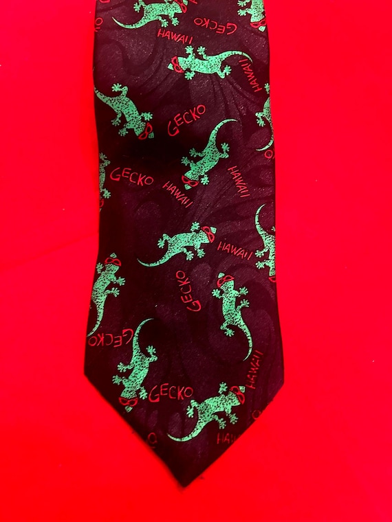 Gecko Tie Hawaii Gecko with sunglasses gift unique