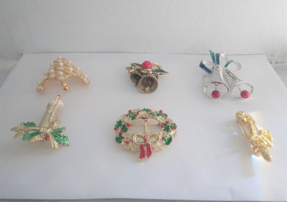 Vintage Holiday Pins a Lot of Six Beautiful Pieces - image 1