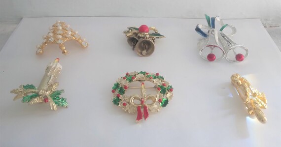 Vintage Holiday Pins a Lot of Six Beautiful Pieces - image 9