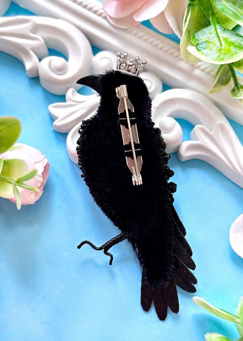 Hand-embroidered Black Raven Brooch, Christmas Gift for Her, Jewelry ...