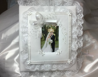 Wedding Photo album wedding gift 8x10 album corset style lace Hand-made Album white and aqua Photo book Hand-Beaded Medallion