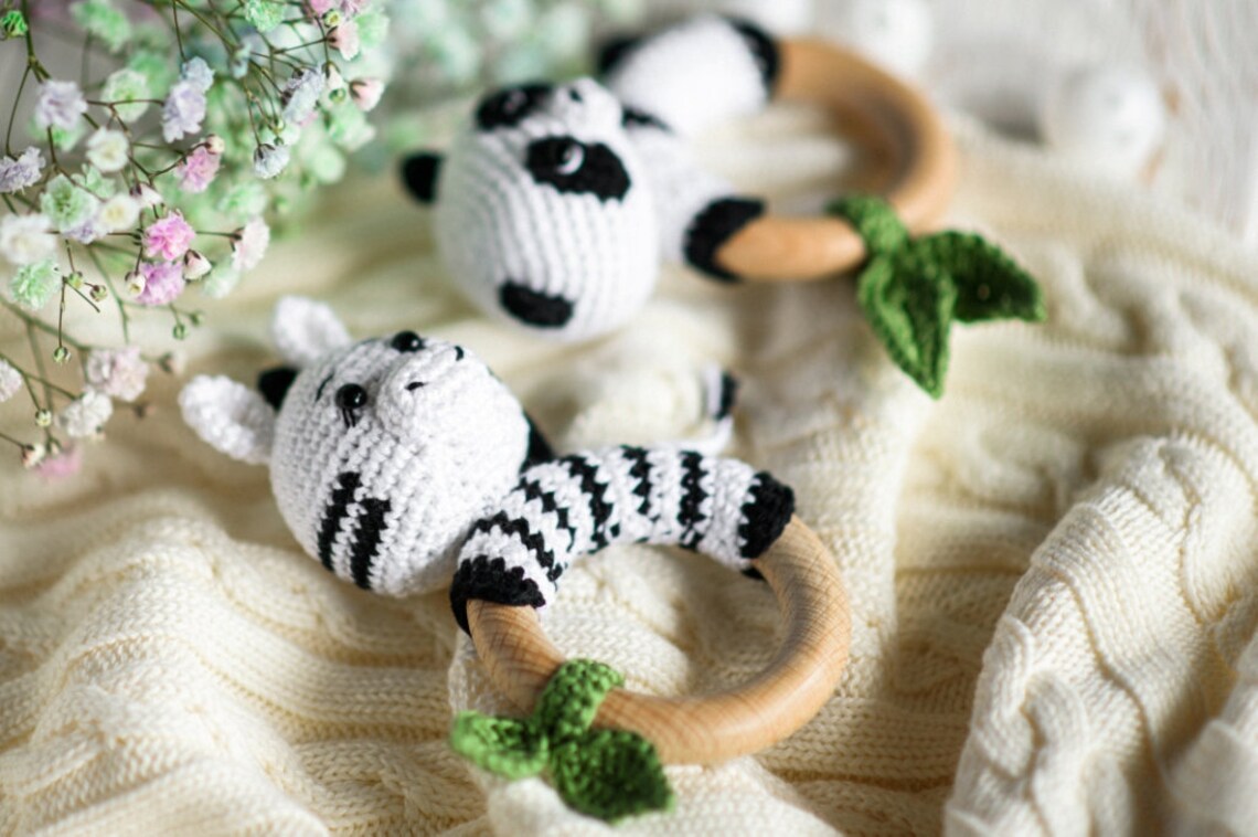 Crochet Rattle Pattern, Zebra Teether Tutorial, Diy Baby Teether Ring ...