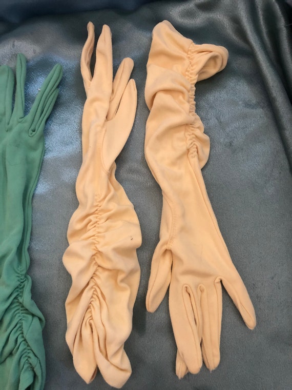 Women’s vintage gloves - image 4