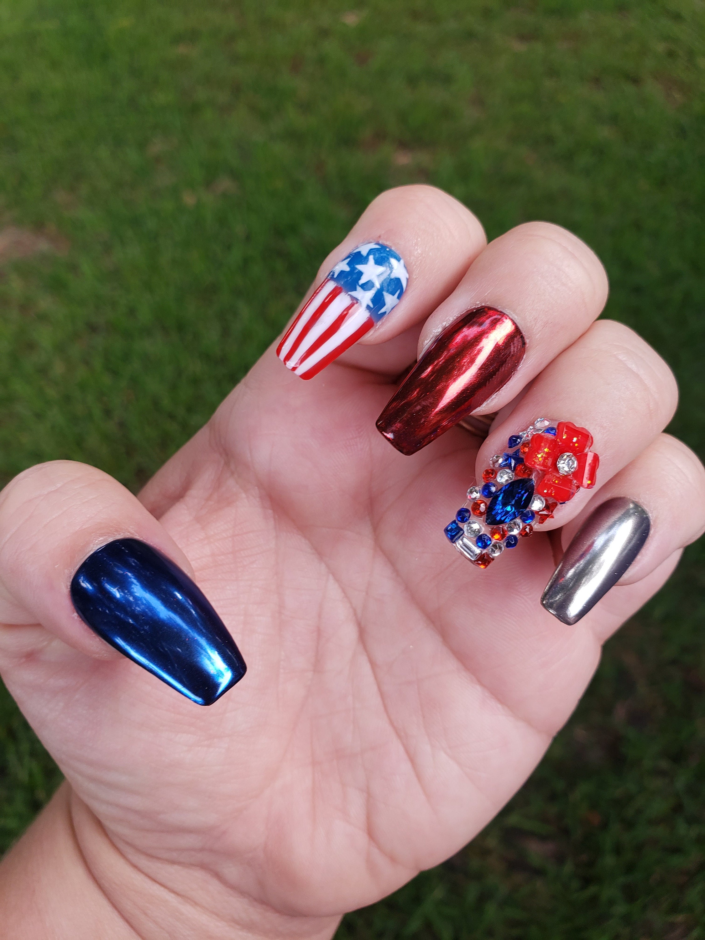 Fireworks Nails for the 4th of July