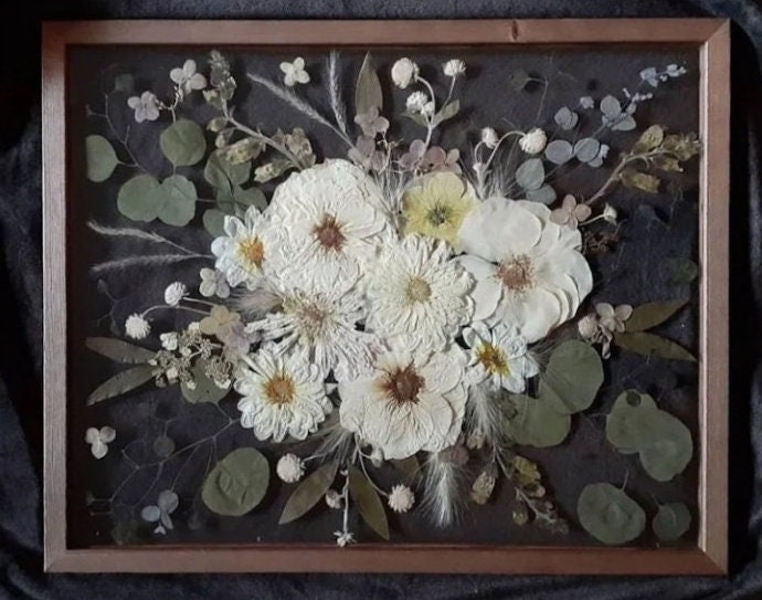 Black Wood Frame  Pressed and Framed Wedding Flowers – Element Design