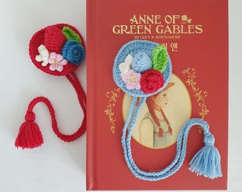 Crochet Bookmark - Flower Hat