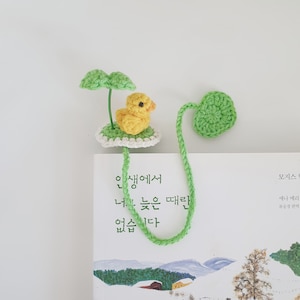 Crochet Bookmark - Chick