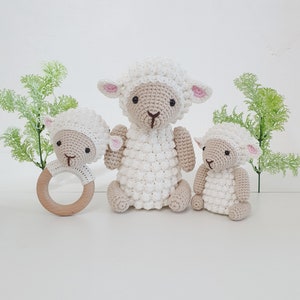 Crochet Baby Rattle, Doll_Sheep