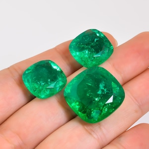 Emerald Neckless Lab Created Emerald Cushion Shape Cut Stone Loose Gemstone 3 Pcs For Making Jewelry 60 Ct 16X16 21X21 mm R-2203