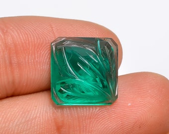 7カラットの人工エメラルド：スクエア彫刻宝石（13X13X6 mm） - Etsy 日本