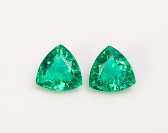 Lab Emerald Gemstone Pair: Trillion Cut, 11 Ct (12X12X9 mm)
