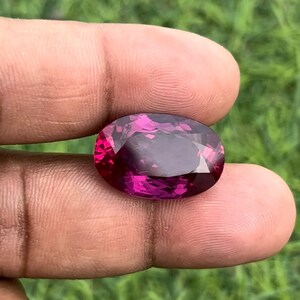 Purple Sapphire Faceted Gemstone oval Shape Sapphire Rings Loose Gemstone For Making Jewelry 12X16X7 mm SZ-0238