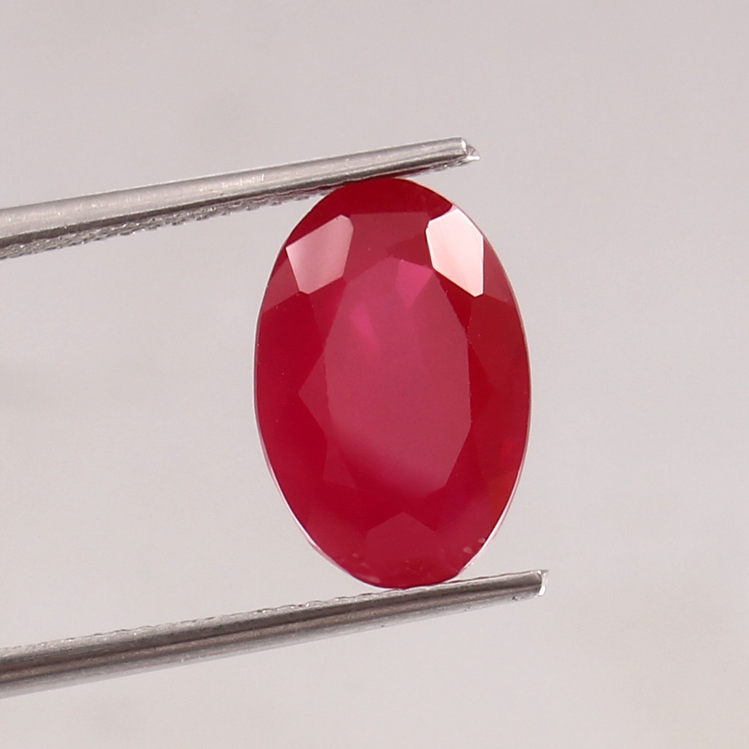 アフガン大粒ファセットルビー4/コランダム/レッド アフガン大粒ファセットルビー4/コランダム/レッド