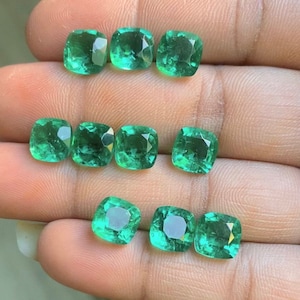 Natural Emerald Cut Gemstone Cushion Shape Wedding Gift Jewelry Cut Stone Loose Emerald Rings For Making Jewelry 1 Pcs 12x12x6 MM