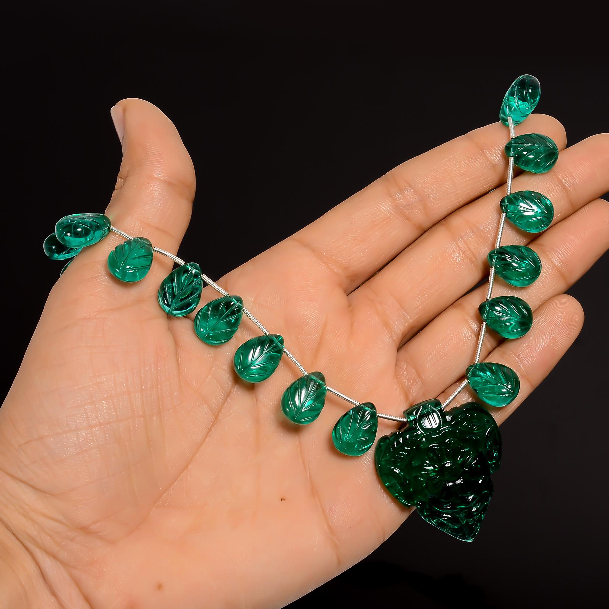 ラボで育成されたエメラルドペアー彫刻ビーズネックレス：調節可能な