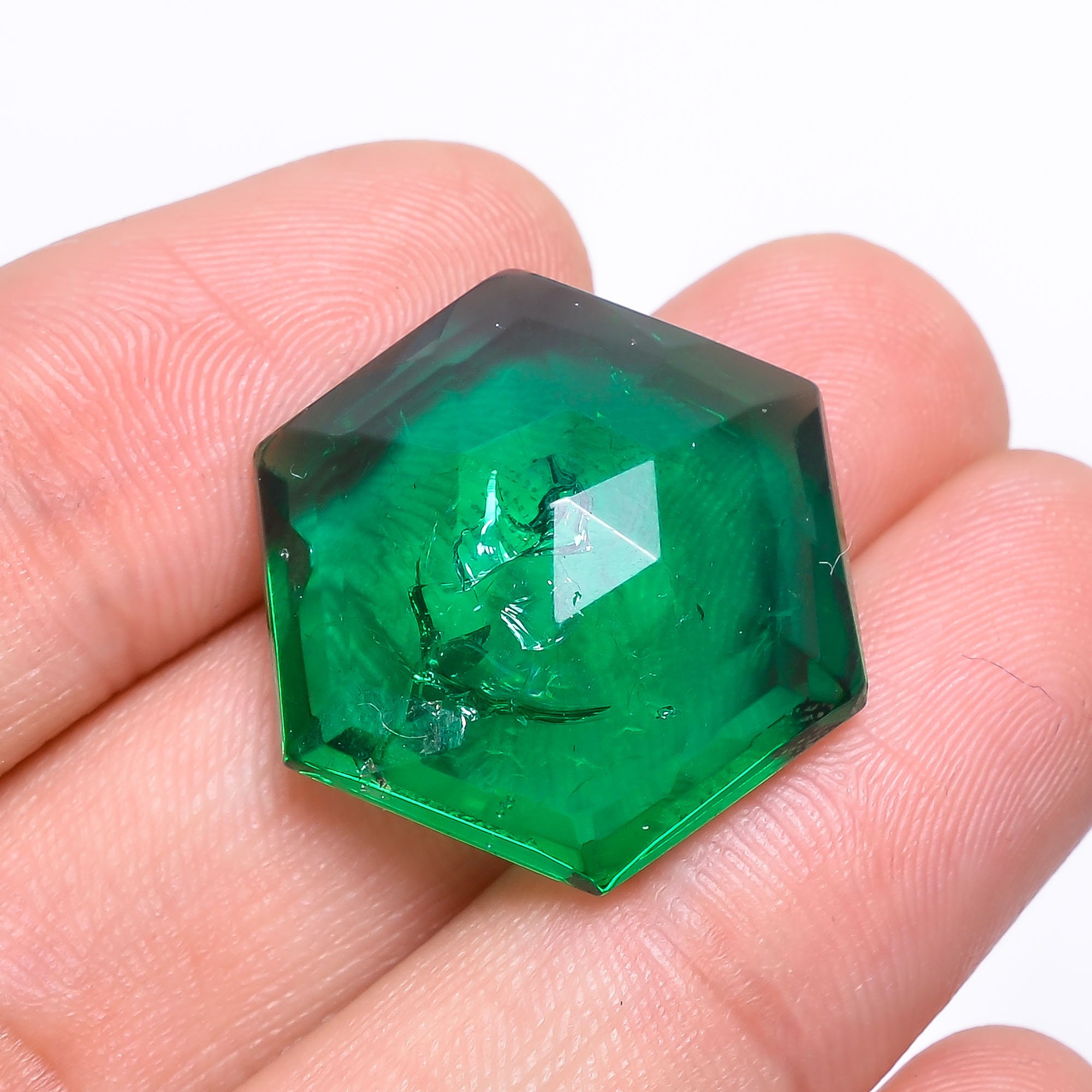 日本未入荷 Jewelry Emerald Ct. 27.5 Lab Hexagon Emerald Green Created アクセサリー