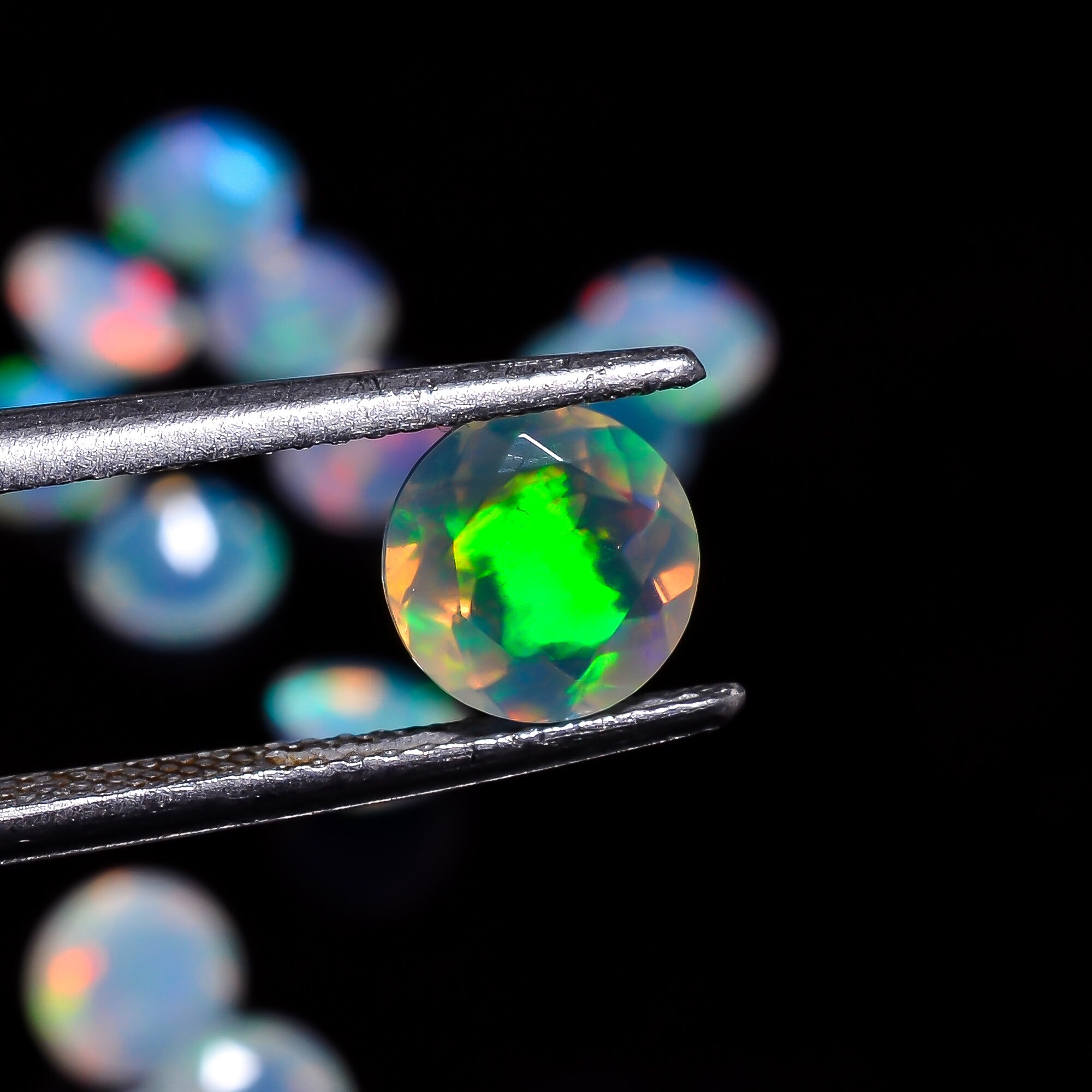 Opale D'Éthiopie Naturelle - 6mm, Blanc Et Multicolore - Non Traitée