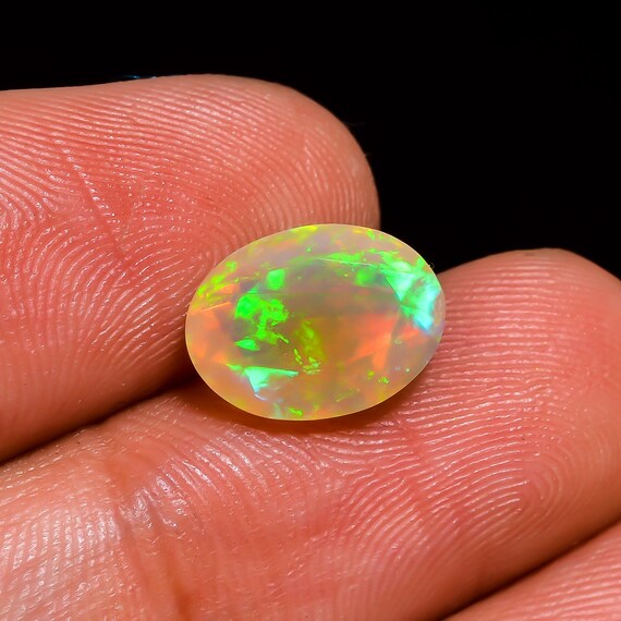 Natural Opal Cut Stone Natural Welo Fire Ethiopian Opal Oval Shape