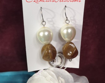 Pearl Caramel Delight - Boucles d'oreilles en verre, perles de verre et caramel. Boucles d'oreilles en titane, boucles d'oreilles hypoallergéniques sans nickel