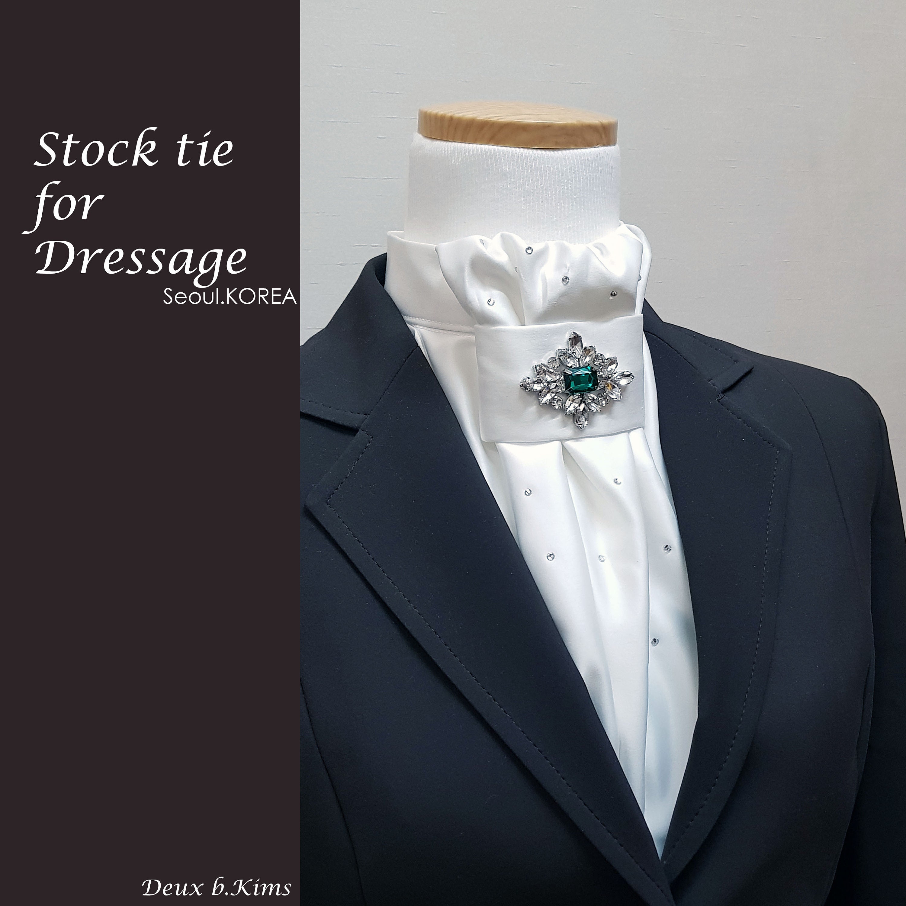 tying a stock tie dressage