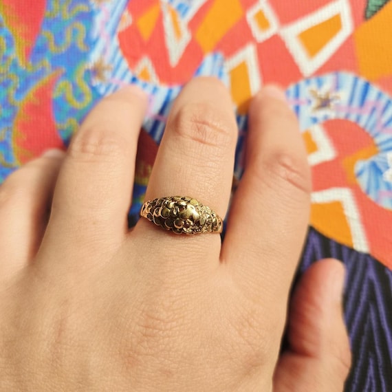 Vintage Solid 9K 9ct Gold 375 Ornate Gold Nugget Abstract Dome