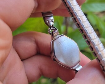 Vintage Benrus Classic Silver Womens Womans Analog Dainty  display picture 1