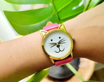 Felroze kattenhorloge