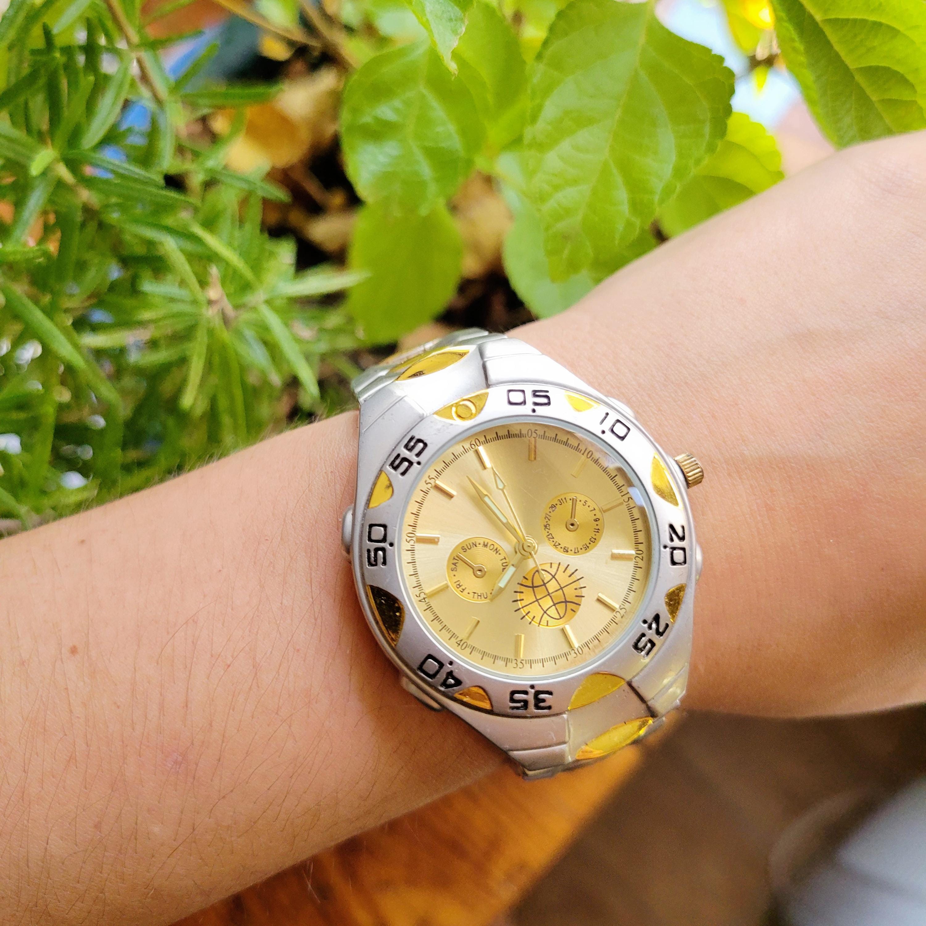 Classic Basketball Sports Watch