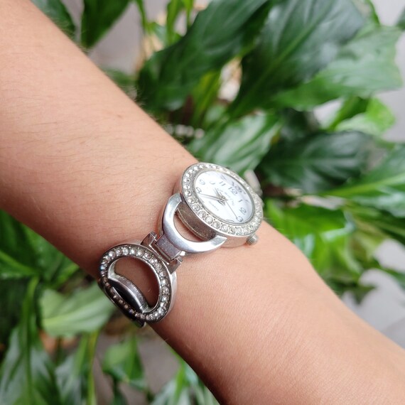 Eve mon crois quartz new arrivals