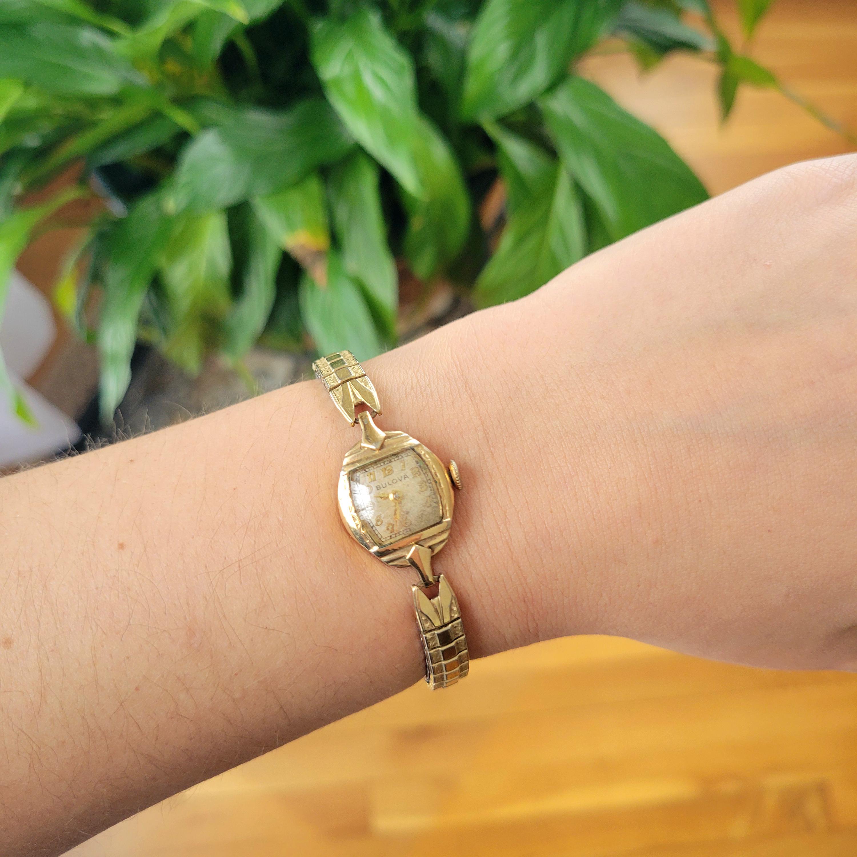 Vintage 10K RGP Bulova Dainty Gold Womans Womens Classic Cushion