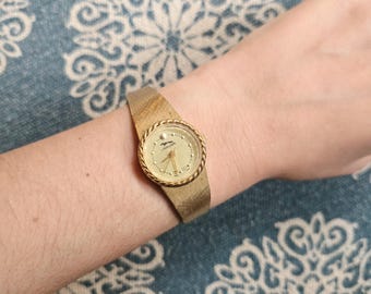 Vintage Jaguar Gold Watch