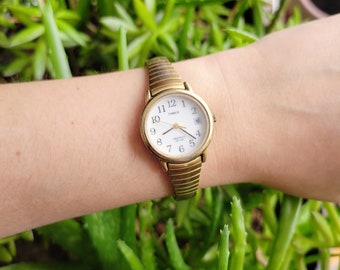 Vintage Timex Indiglo Stretch Watch