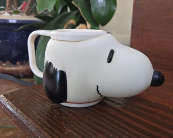Vintage Snoopy Head Peanuts Cartoon Cup