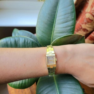 Vintage Rotary Swiss 17 Jewels Gold Watch