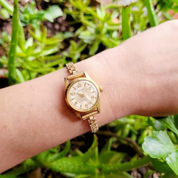 Reloj de oro laminado cheap