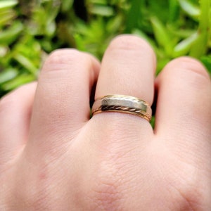 Vintage Solid 14K Gold Classic Wedding Band Ring, size 7