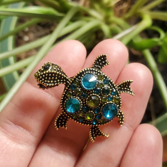 Bejeweled Turtle Brooch Pin