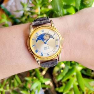 Vintage Paris Sport Club Leather Sun Watch