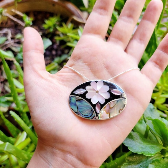 Vintage Mexican Alpaca Handmade Abalone Mother of Pearl Necklace
