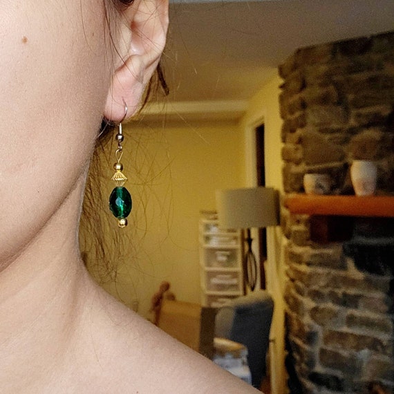 Vintage Green Gemstone Drop Earrings - image 2