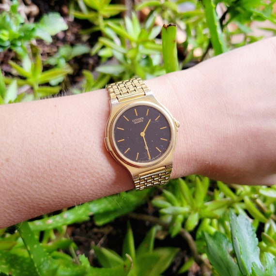 Vintage Citizen Quartz Classic Dainty Gold Watch - image 5