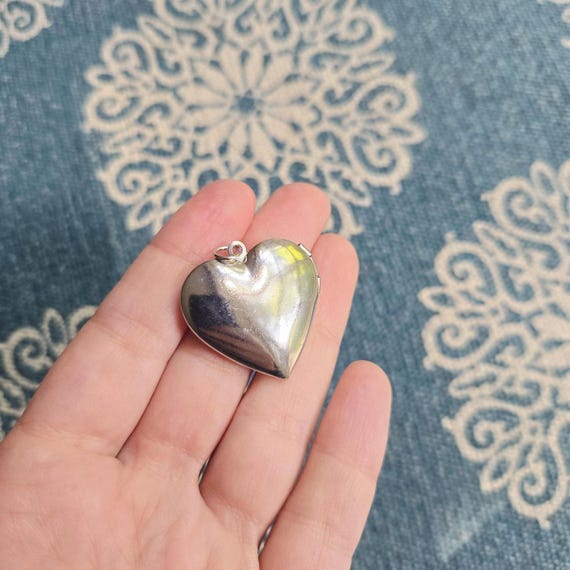 シルバー装飾花柄ハートロケットペンダント - Etsy 日本