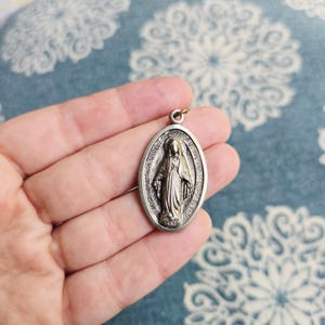 Vintage Silver Miraculous Medal Virgin Mary Pendant