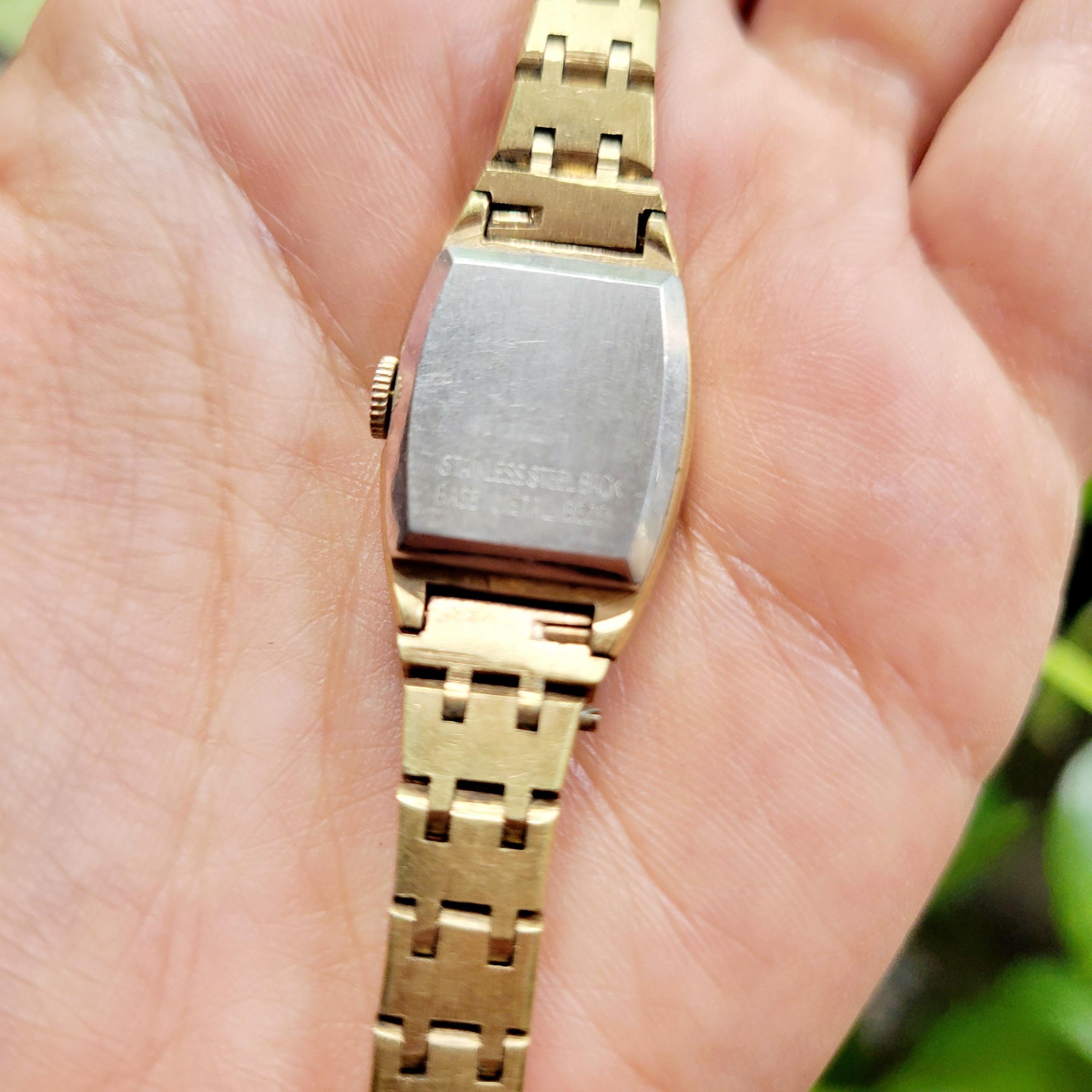 Vintage Jubilee 17 Jewels Dainty Classic Gold Watch - Etsy