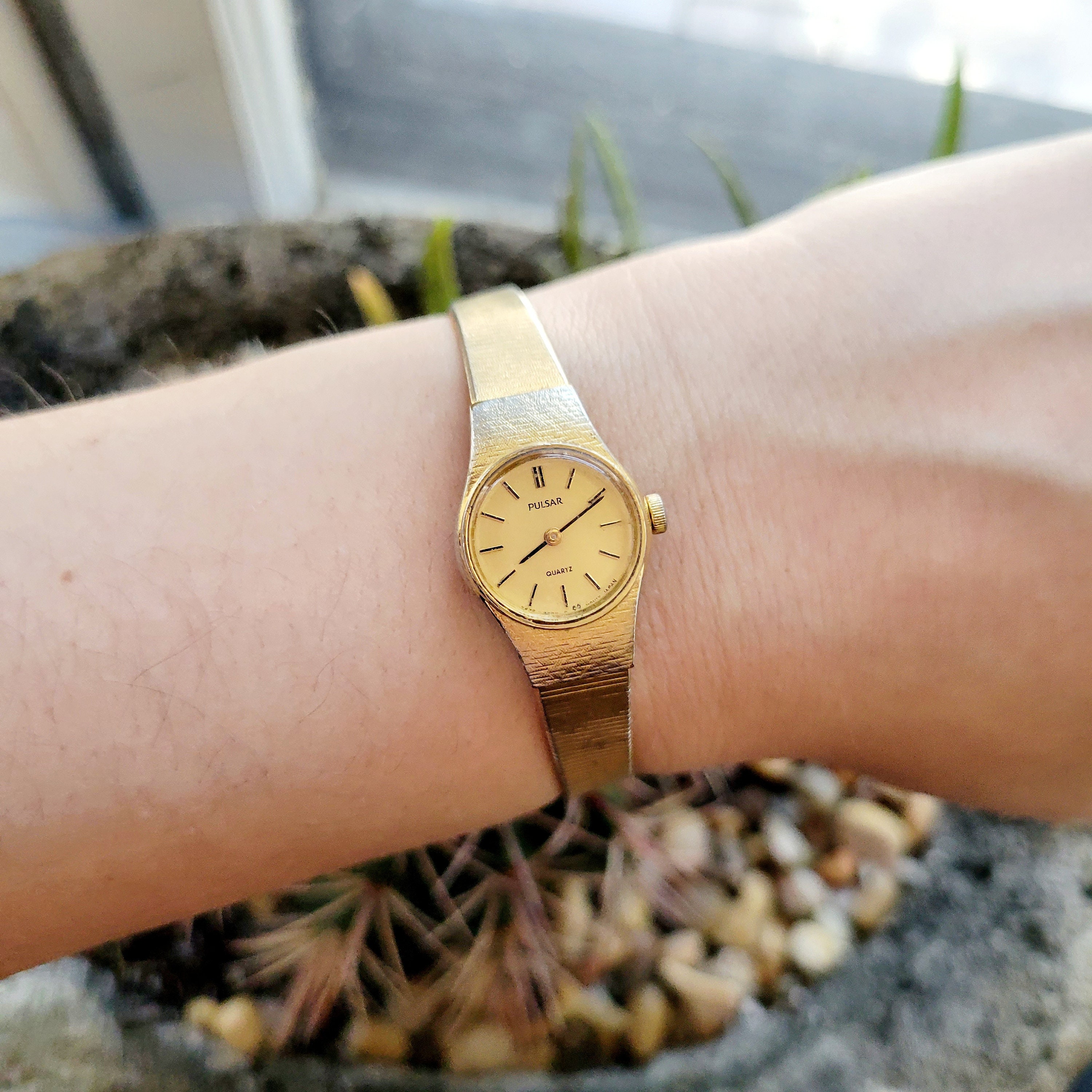 Vintage Pulsar Quartz Yellow Gold Pulsar Watches Women's RARE